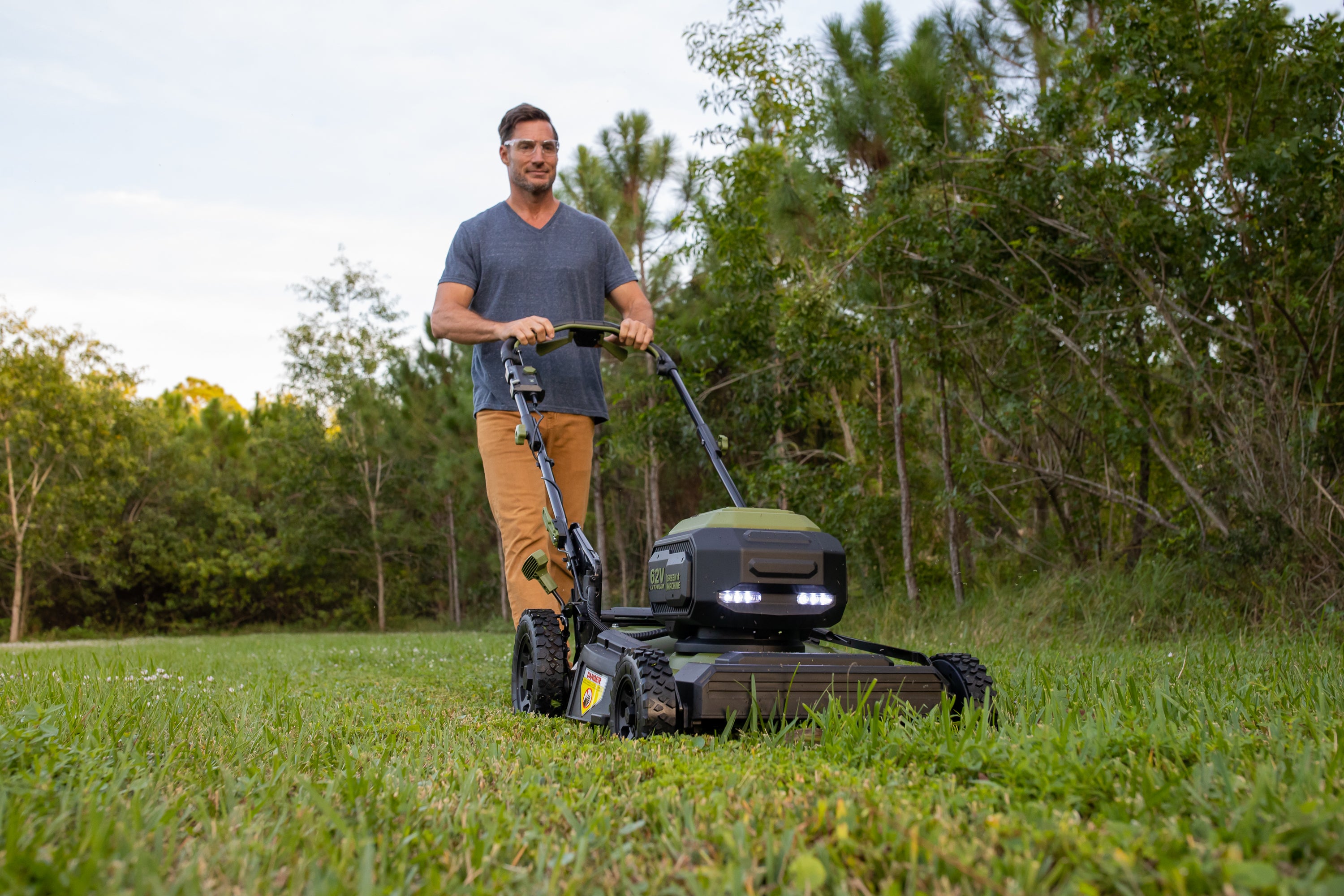 62V Cordless 23" RWD Self-Propelled 3-in-1 Extended Range Walk Behind Mower with 8.0 Ah Battery Rapid Charger