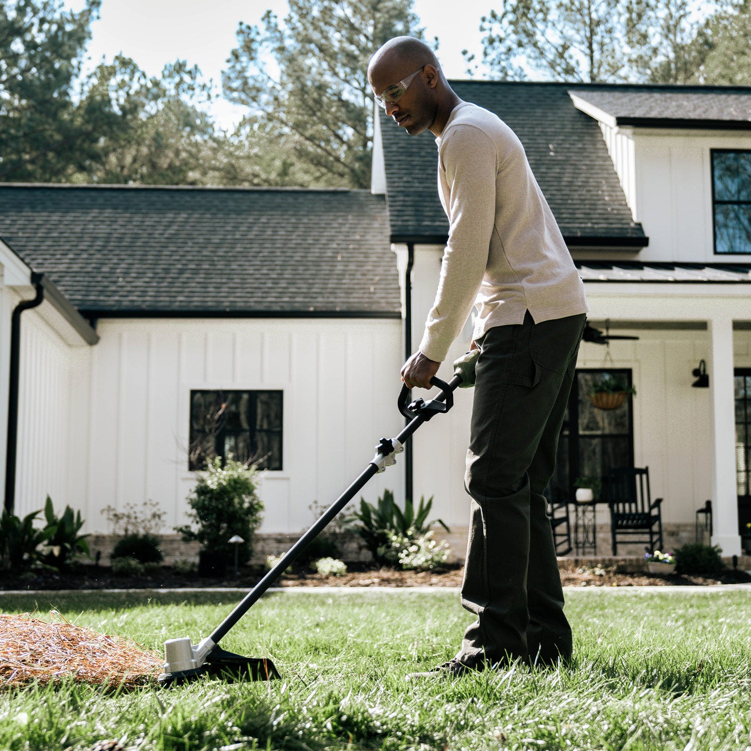 62V Cordless String Trimmer Carbon Fiber Shaft 16&quot; Cut Path with 2.5 Ah Battery and Charger